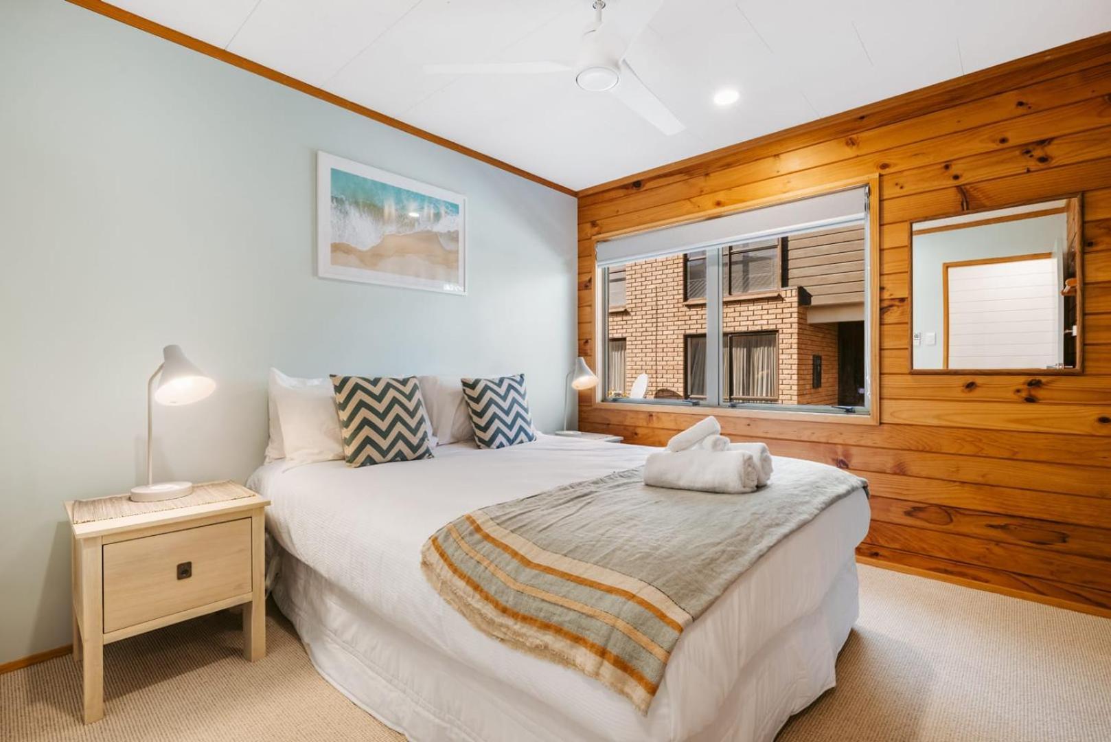 Villa The Iconic Kiwi Bach, Full Site Downtown Mount Mount Maunganui Esterno foto